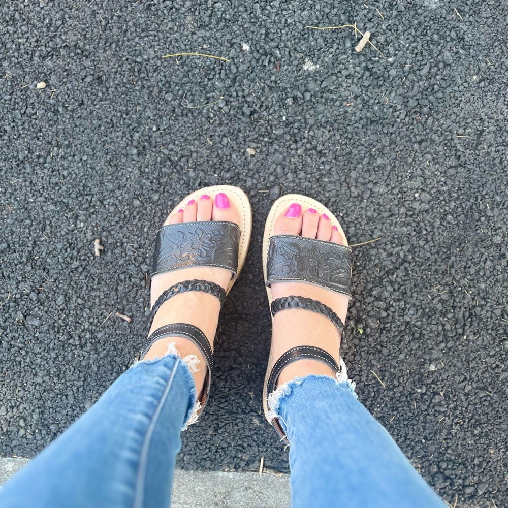 Emma Huarache Sandal